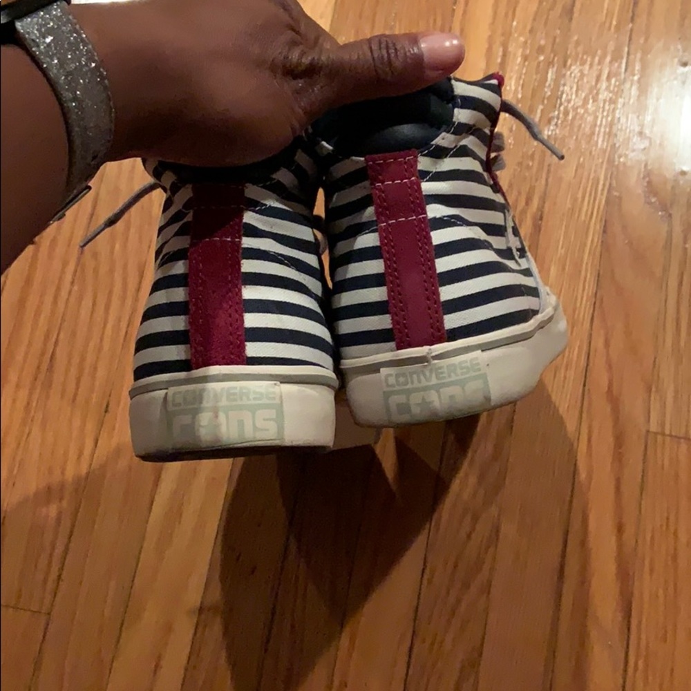 Converse - Picture 3 of 3